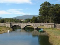 Puente romano sobre el río Tamuxe